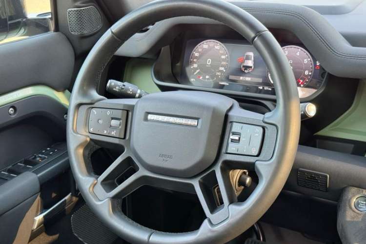 Used Land Rover Defender 2023 110 3.0T P400 75th Anniversary Legend Edition
