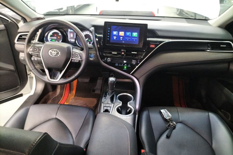 Used Toyota Camry 2023 Dual-Motor 2.5 HGVP Leading Edition