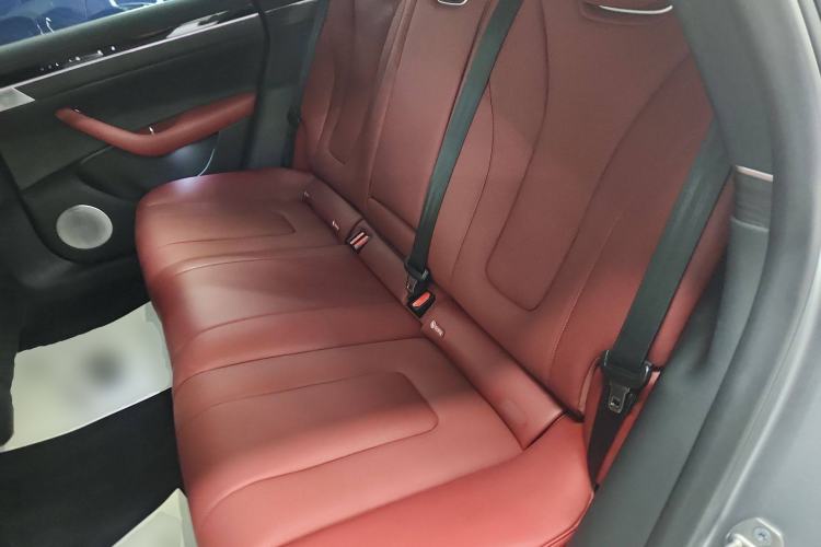 Used Hima Luxeed S7 2024 Max
