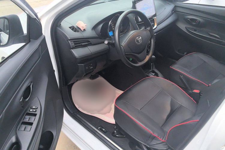 Used Toyota YARiS L 2020 1.5L CVT Leading Edition
