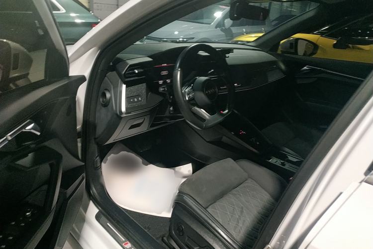 Used Audi A3 2023 Restyled A3L Limousine 35 TFSI Luxury Sport Edition
