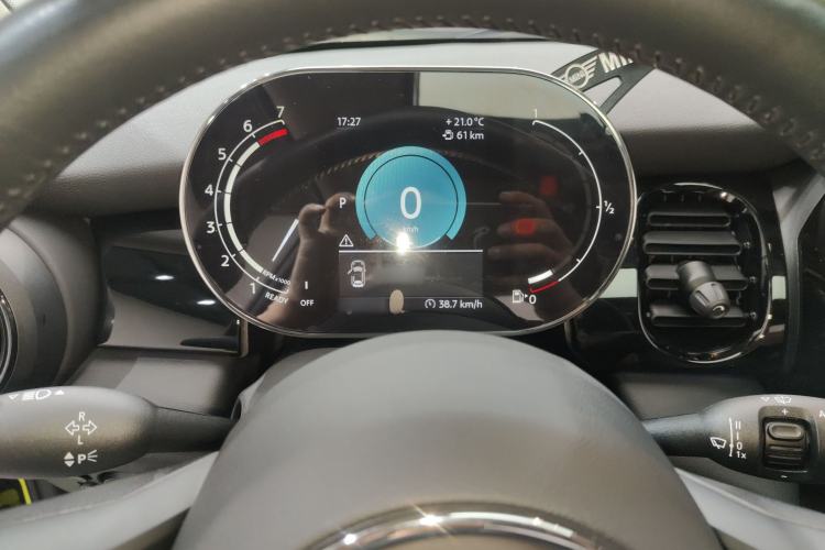 Used  MINI 2023 1.5T COOPER Artist
