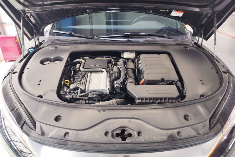 Used BYD Han 2025 DM-i 125KM Prestige Model
