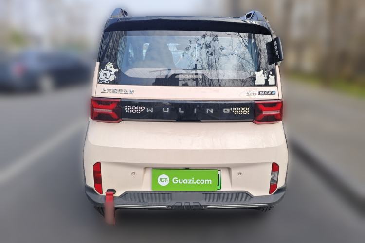 Used Wuling Hongguang MINIEV 2022 GAMEBOY 200km Gaming Edition with Lithium Iron Phosphate
