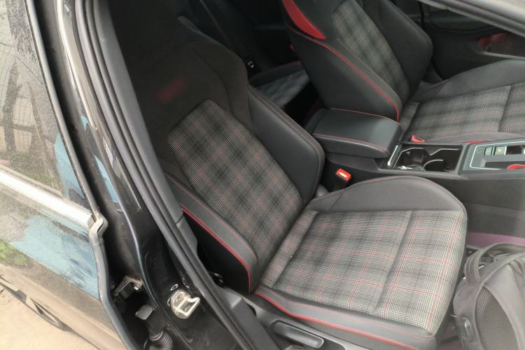 Used Volkswagen Golf GTI 2023 380TSI DSG GTI
