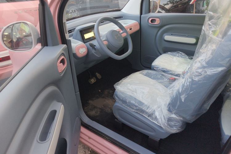 Used Bestune Pony 2025 222km Range Elegant Horse
