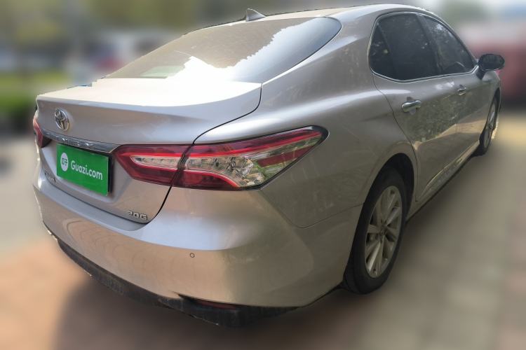 Used Toyota Camry 2021 2.0G Luxury Edition