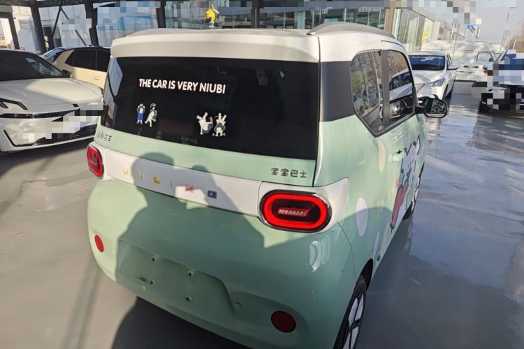 Used Wuling Hongguang MINIEV 2024 3rd Generation 215km Advanced Version
