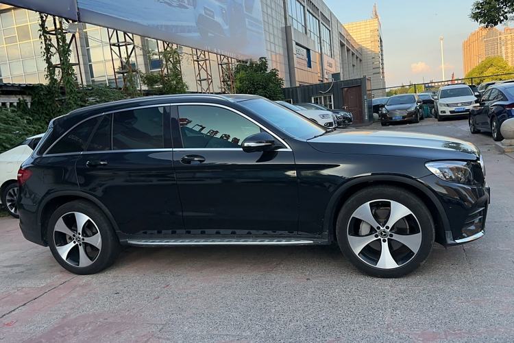 Used Mercedes-Benz GLC 2018 GLC 300 4MATIC Sport Edition
