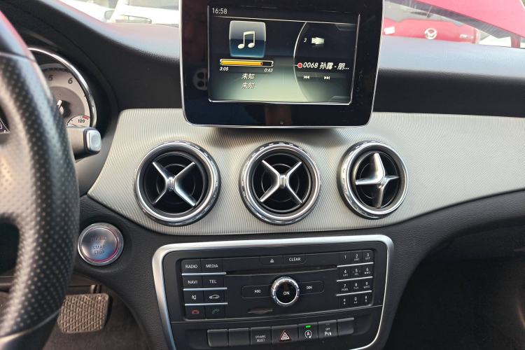 Used Mercedes-Benz GLA 2016 GLA 200 Sport Edition
