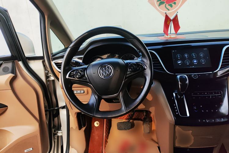 Used Buick GL8 2018 ES 28T Flagship Model China VI Standard
