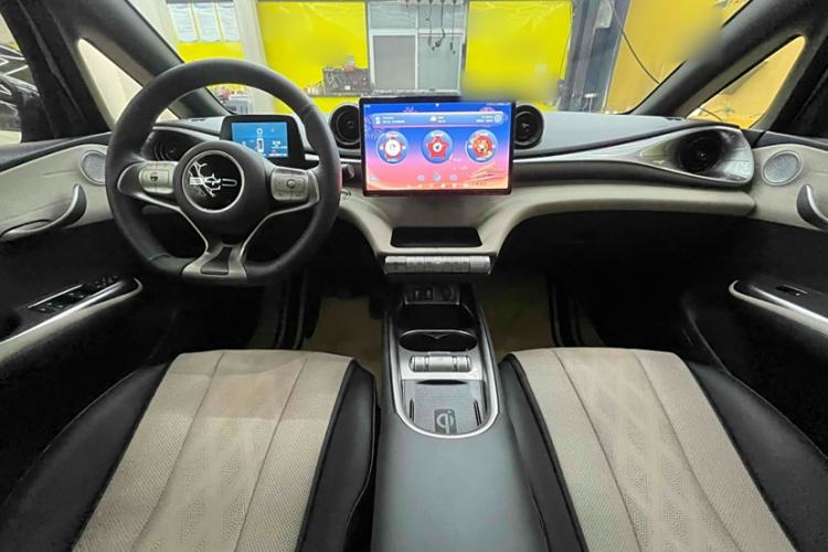 Used BYD Dolphin 2023 420 km Fashion Edition
