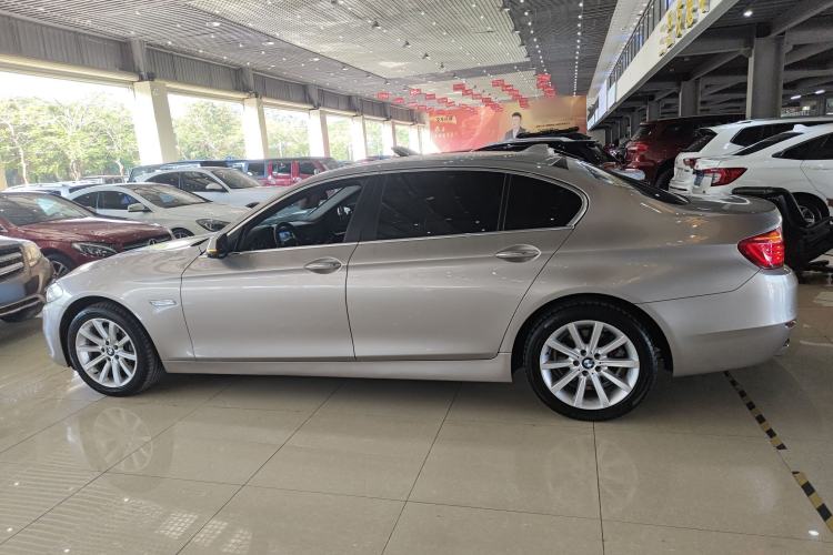 Used BMW 5 Series 2014 535Li Leading Model