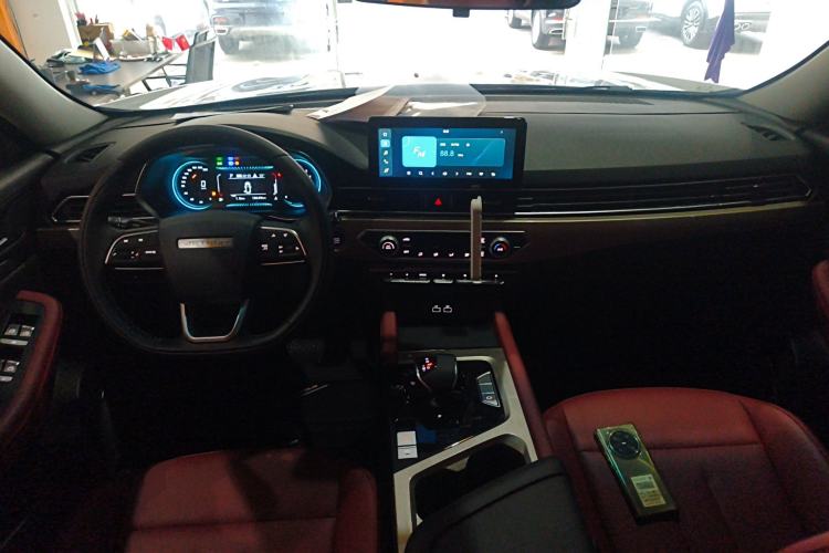 Used JETOUR X70 2025 1.5T DCT Overdrive PRO 5-Seater
