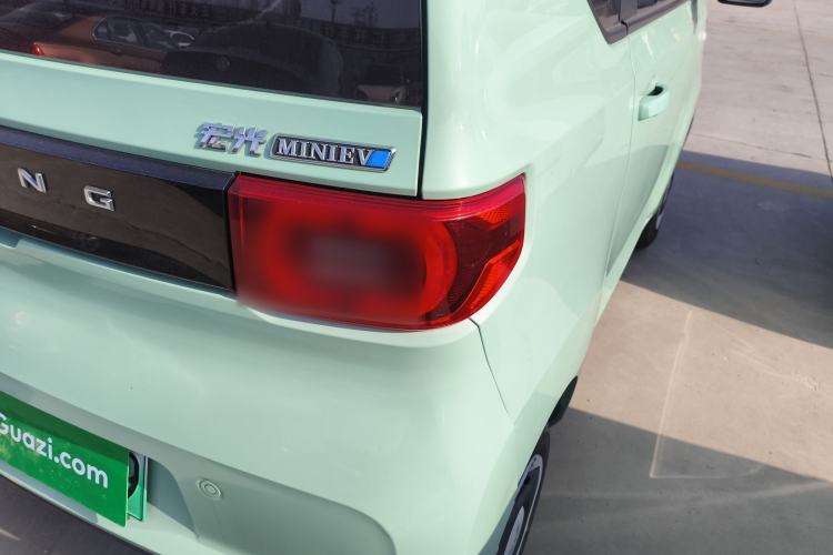 Used Wuling Hongguang MINIEV 2021 Macaron Premium Model – Lithium Iron Phosphate
