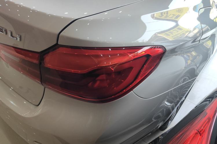 Used BMW 5 Series 2018 528Li Launch Special Edition
