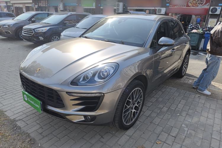 Used Porsche Macan 2017 Macan 2.0T
