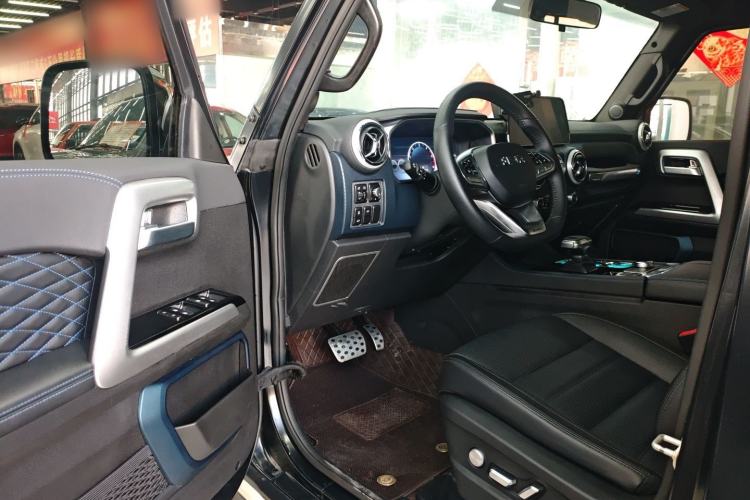 Used  BJ40 2024 2.0D Blade Hero Glory Edition
