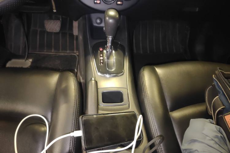 Used Nissan Tiida 2014 1.6L CVT Comfort Model