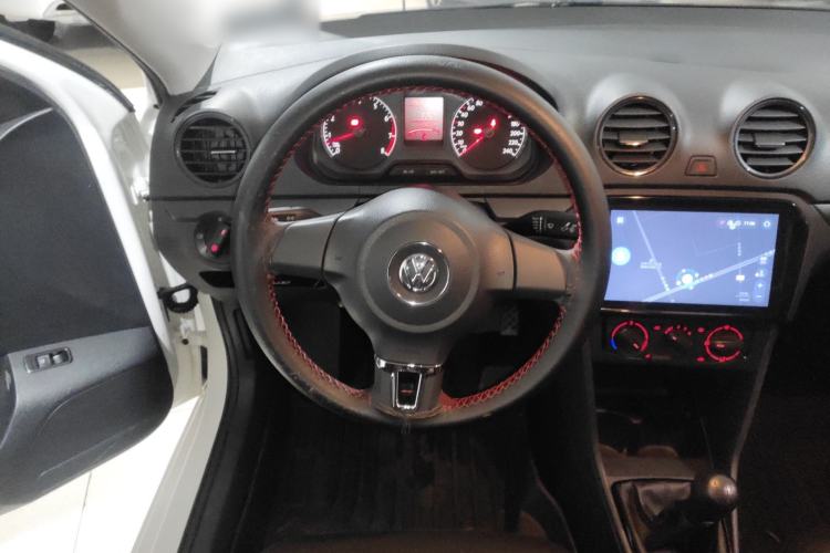 Used Volkswagen Jetta 2015 Value Edition 1.6L Manual Fashionable Style