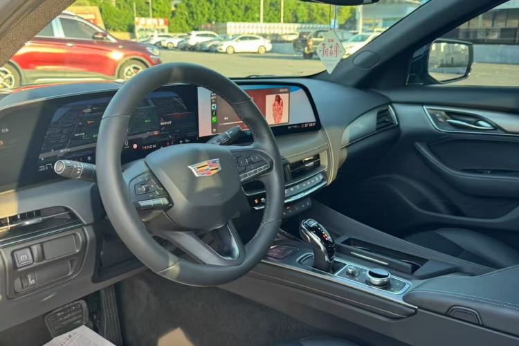 Used Cadillac CT5 2024 28T Luxury Pro Trim
