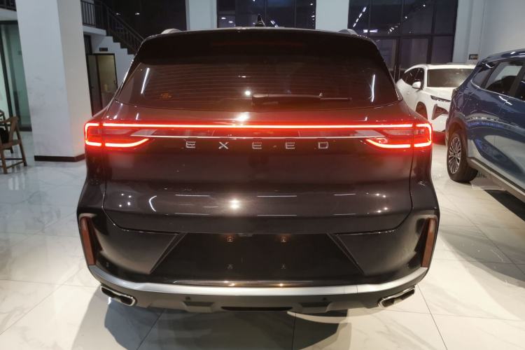 Used  Lingyun 2024 300T Two-Wheel Drive Starlight Edition
