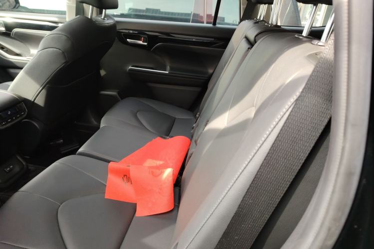 Used Toyota Highlander 2022 380T 4x4 Luxury Edition 7 Seats
