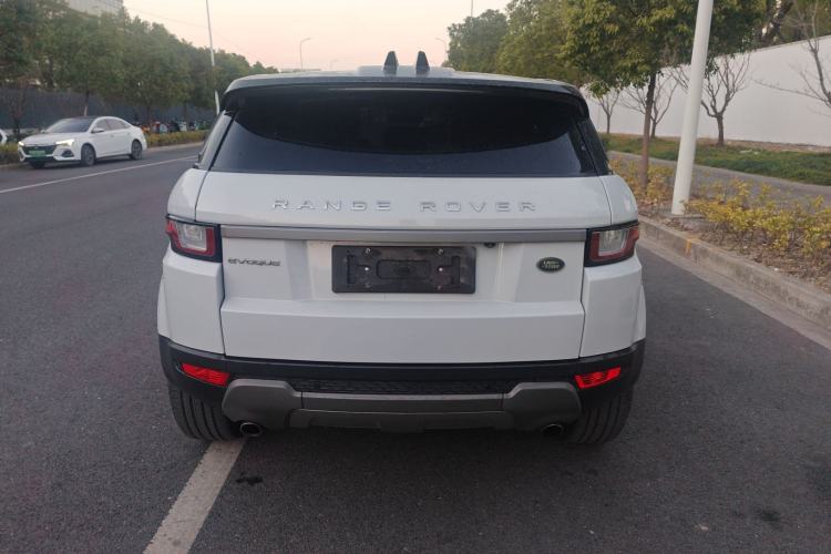 Used Land Rover Range Rover Evoque 2018 240 PS SE Smart Brilliance Edition