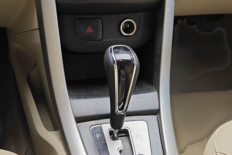 Used Baojun 630 2014 1.5L automatic comfort version
