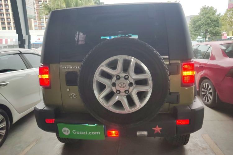 Used BAIC Off-Road BJ40 2016 40L 2.0T Manual All-Wheel Drive Prestige Edition