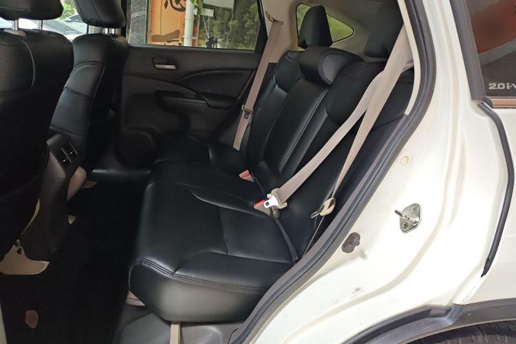 Used Honda CR-V 2013 2.0L Two-Wheel-Drive Classic Edition
