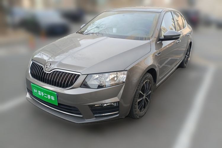 Used Skoda Octavia 2017 1.6L Automatic Smart Drive Edition