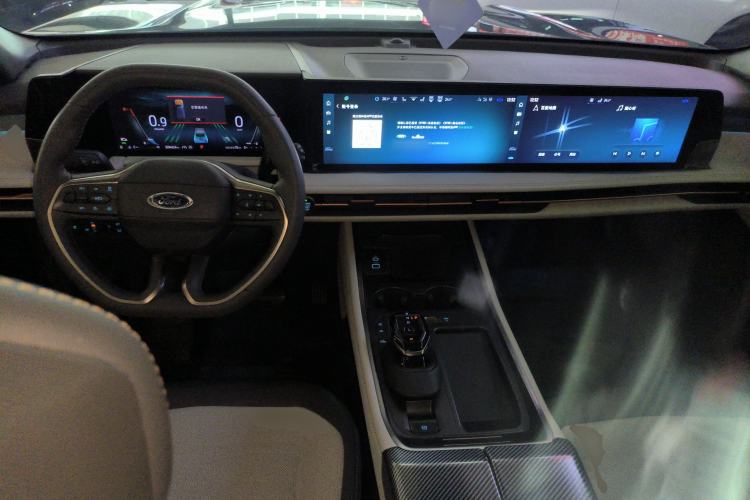 Used Ford Edge 2023 Ford Explorer L 2.0T EcoBoost Four-Wheel Drive 7-Seater Supreme Model
