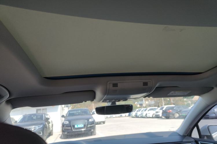 Used Volkswagen Magotan 2018 330TSI DSG Luxury Model
