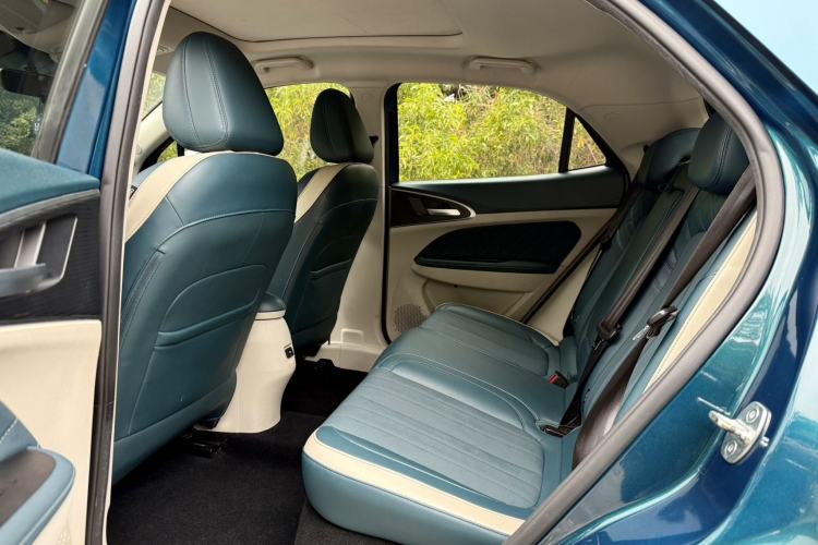 Used ORA Good Cat 2021 400km Standard Range Athena Edition Lithium Iron Phosphate