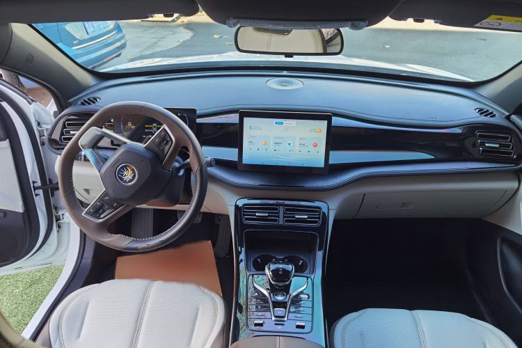 Used BYD Qin PLUS 2024 HONOR Edition DM-i 55KM Leading Model
