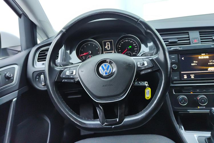 Used Volkswagen Golf 2019 280TSI DSG Comfort Version China VI Standard