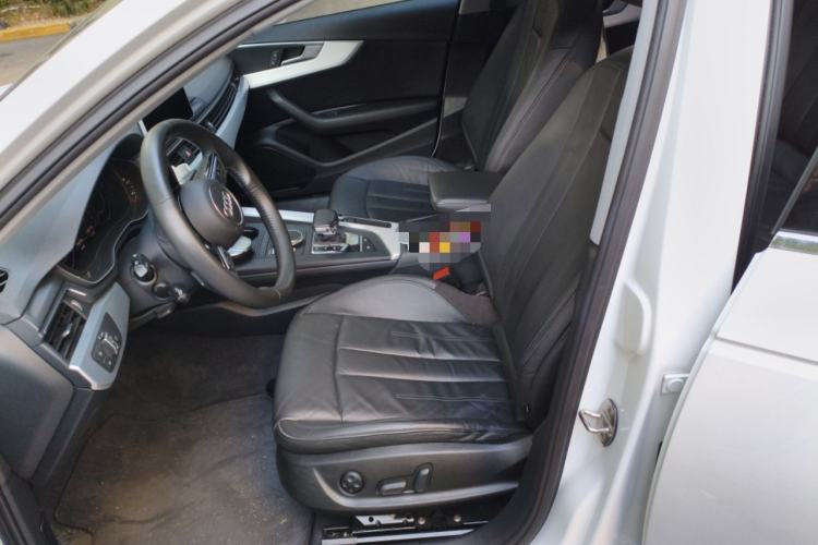 Used Audi A4L 2019 40 TFSI Fashion Edition China VI Emission Standard
