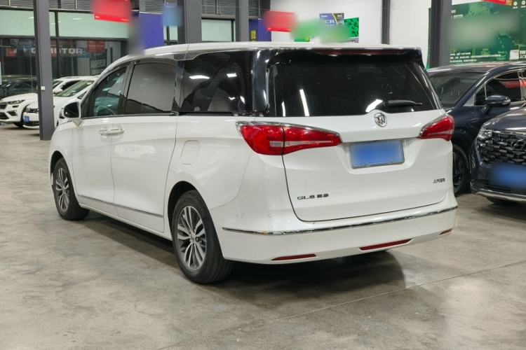 Used Buick GL8 2018 ES 28T Flagship Model China VI Standard
