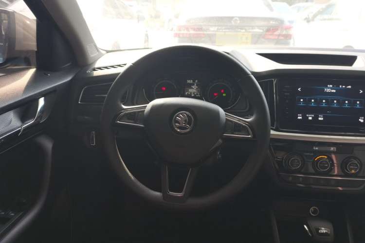 Used Skoda Kamiq 2020 GT TSI 230 DSG Flagship Edition China VI standard
