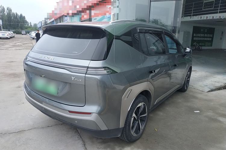 Used AION Y 2023 Younger Star Edition