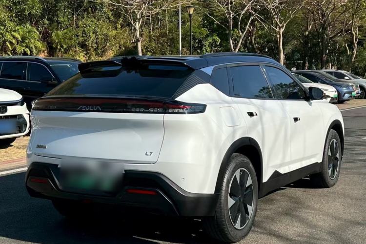 Used Dongfeng Aeolus L7 New Energy 2024 205 Plus
