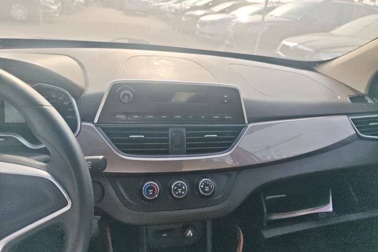 Used Baojun 310W 2017 1.5L Manual Comfort Model China V Standard
