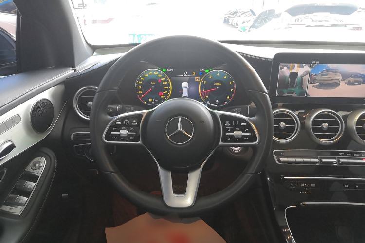 Used Mercedes-Benz GLC 2020 GLC 260 L 4MATIC Dynamic Model