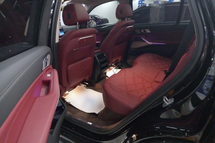 Used BMW X5 2023 xDrive 30Li Luxury M Sport Night Edition Package
