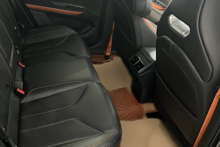 Used Changan UNI-V 2022 2.0T Leading-Speed Edition
