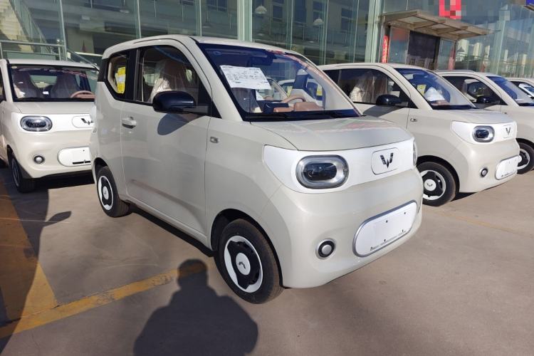 Used Wuling Hongguang MINIEV 2024 3rd Generation 215km Youth Edition
