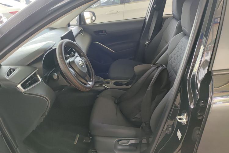 Used Toyota Corolla Cross 2024 2.0L Pioneer Edition
