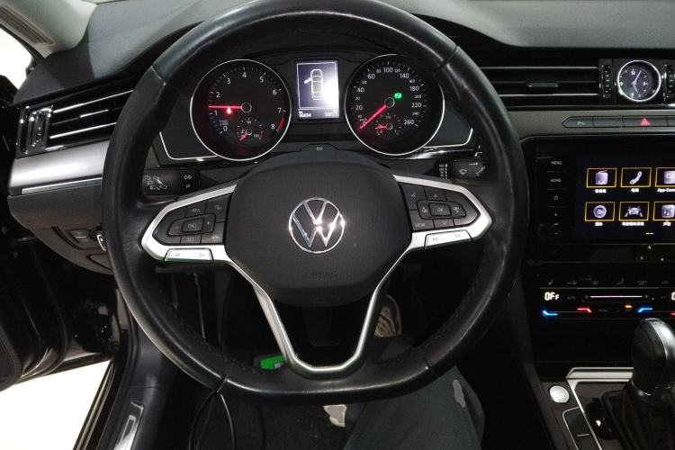 Used Volkswagen Magotan 2020 330TSI DSG Leading Model
