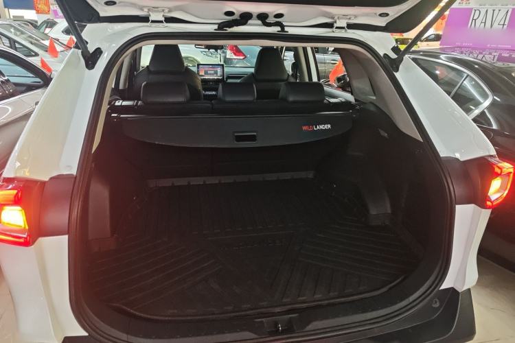 Used Toyota Wildlander 2022 2.0L CVT 4x4 Luxury PLUS Edition